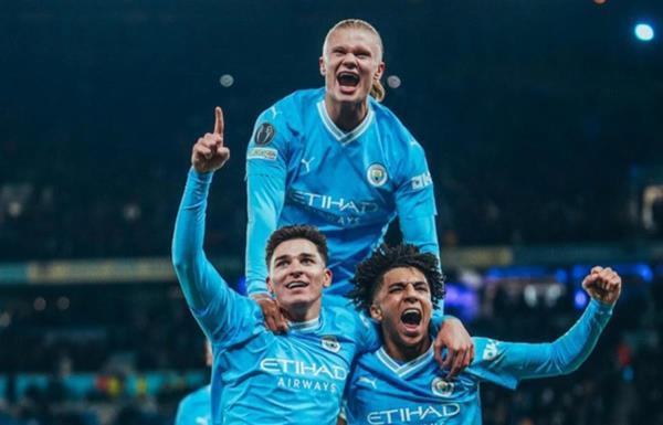 Xác định 4 đội đầu tiên vào tứ kết Champions League