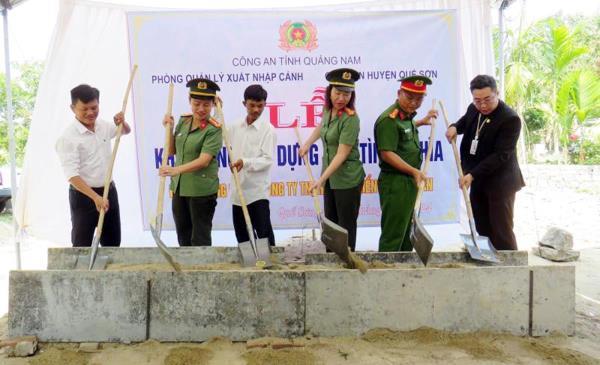 Công an Quảng Nam xây nhà tình nghĩa cho hộ dân khó khăn