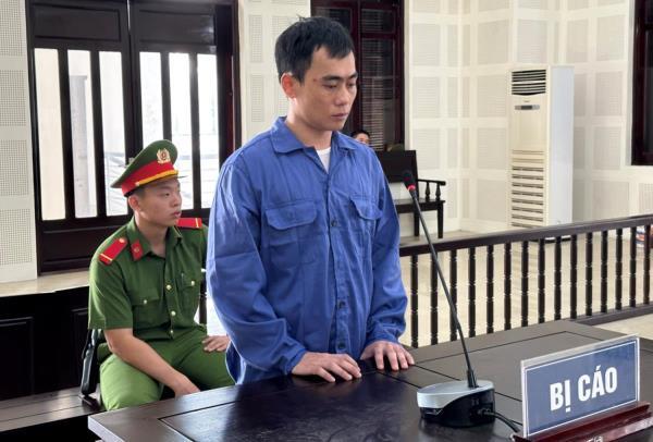 Dùng bạo lực giải quyết mâu thuẫn cho con, người cha lãnh án 11 năm tù