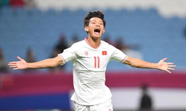 U23 Việt Nam - U23 Malaysia: Lấy nhu thắng cương