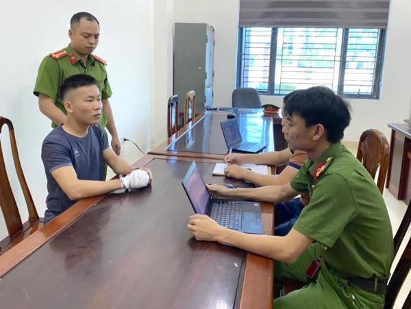 Kẻ cướp tiệm vàng sa lưới sau 3 giờ gây án