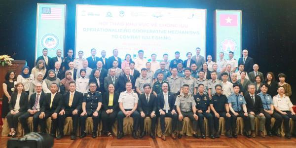 Đẩy mạnh hợp tác quốc tế để chống khai thác IUU