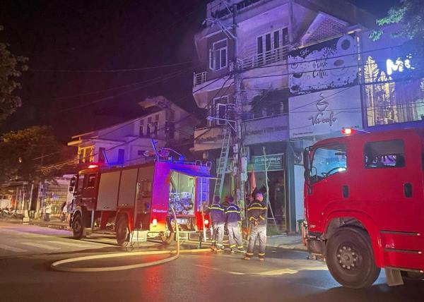 Điều tra nguyên nhân vụ hỏa hoạn xảy ra ở một phòng giao dịch ngân hàng tại TX Quảng Trị