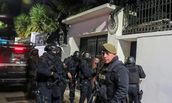 Ecuador tấn công Đại sứ quán Mexico
