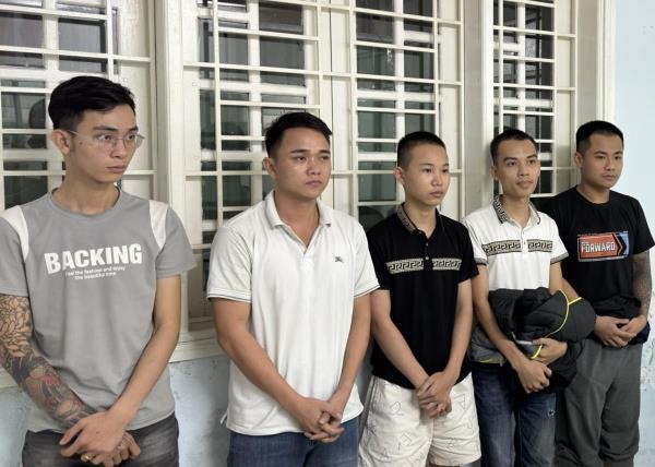 5 thanh niên Quảng Nam ra nước ngoài luyện lừa đảo qua mạng rồi về Đà Nẵng thực hành