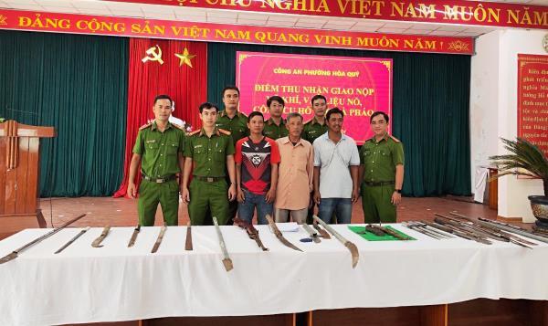 Tăng cường vận động thu hồi vũ khí, vật liệu nổ, công cụ hỗ trợ