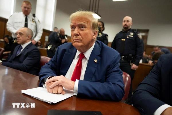 Ông Donald Trump trở thành cựu Tổng thống Mỹ đầu tiên bị kết tội hình sự