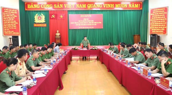 Mỗi cán bộ, chiến sĩ Công an phải thật sự gương mẫu, gần dân, sâu sát cơ sở