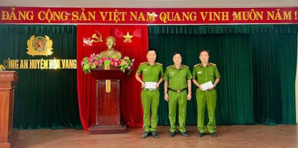 Công an Hòa Vang, TP Đà Nẵng khen thưởng 2 tập thể có thành tích xuất sắc trong đấu tranh phòng chống tội phạm