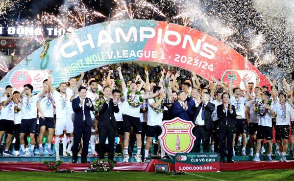 Thép Xanh Nam Định lên ngôi vô địch trước một vòng đấu