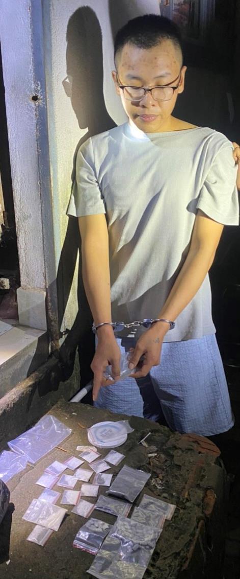 Bắt giữ đối tượng tàng trữ, mua bán số lượng ma túy lớn tại Hòa Phước