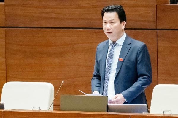 Các Bộ trưởng Tài nguyên - Môi trường và Công Thương đăng đàn trả lời chất vấn