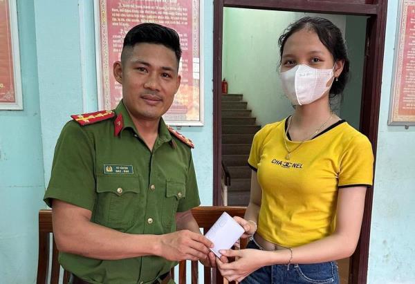 Cô gái tốt bụng