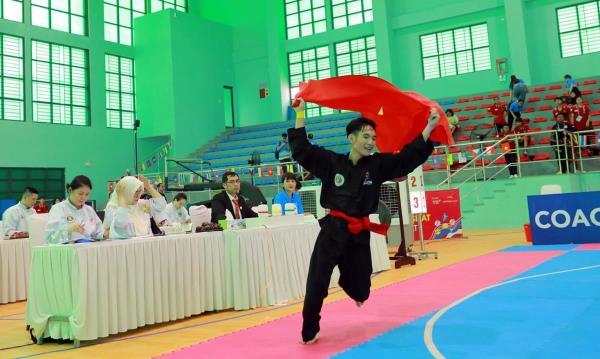 Đoàn thể thao học sinh Việt Nam tăng tốc