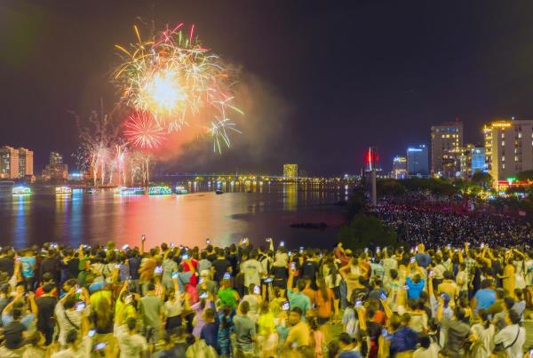 Chưa khai màn, vé đêm chung kết DIFF 2024 đã hết sạch