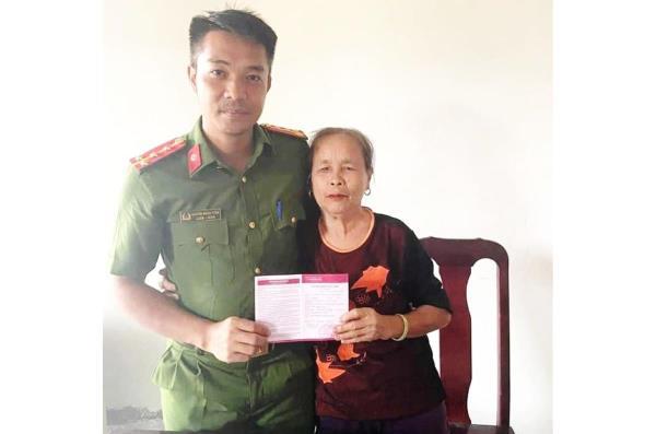 Nhờ Công an xã, một cụ bà ở Nghệ An không mất số tiền khủng cho đối tượng lừa đảo