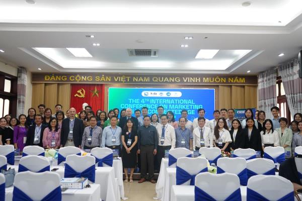 Hội thảo quốc tế Marketing trong Kỷ nguyên Kết nối lần thứ tư tại Đại học kinh tế Đà Nẵng