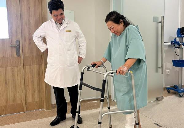 Công nghệ thay khớp 3D trả lại bước đi tự nhiên cho bệnh nhân