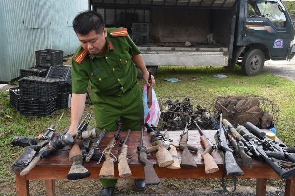 Cho bình yên những bản làng vùng cao