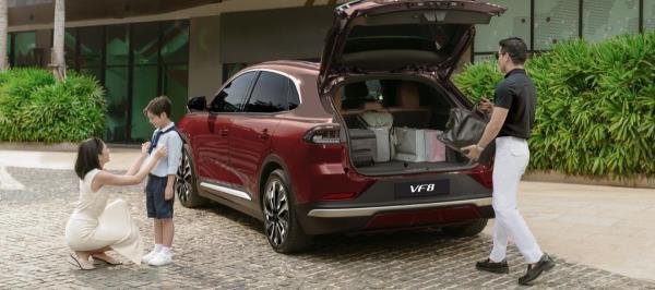 Khách hàng mạnh tay chốt đơn VF 8 Lux để hưởng trọn bộ ưu đãi chưa có tiền lệ