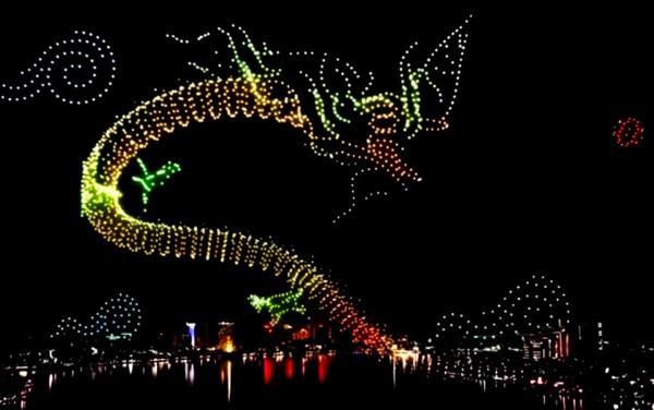 Phù thủy ánh sáng UAE đoạt giải Nhất tại Lễ hội Vịnh ánh sáng quốc tế Nha Trang 2024