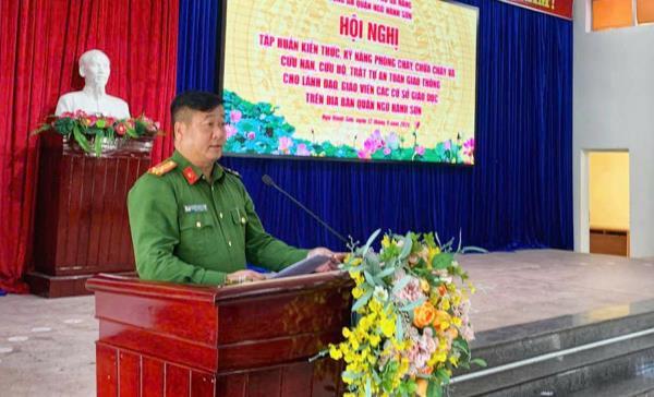 Tập huấn kiến thức, kỹ năng PCCC và CNCH cho hơn 200 cán bộ, giáo viên