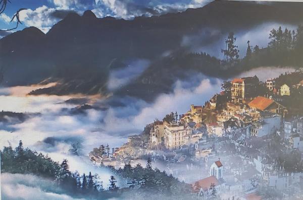 Nơi con sông Hồng chảy vào nước Việt