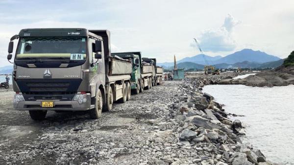 Làm gì để giải cơn khát đất, đá cho các dự án trọng điểm?