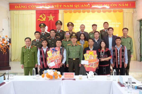 Đồng bào Cơ Tu Đà Nẵng đoàn kết, xây dựng và bảo vệ quê hương