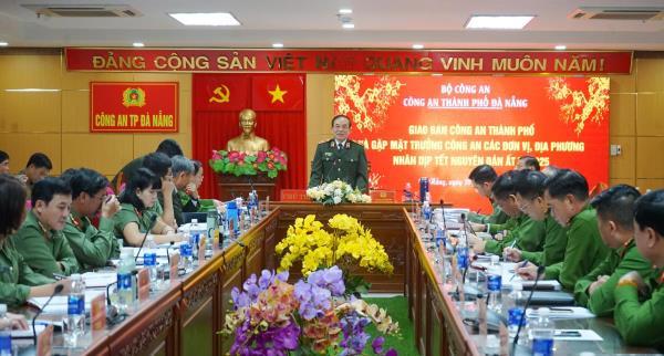 Công an TP Đà Nẵng sẵn sàng nhiệm vụ đảm bảo an ninh trật tự Tết Nguyên đán Ất Tỵ - 2025