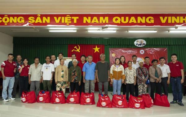 Bivina mang lộc biển đến với bà con cho mùa Tết vẹn tròn