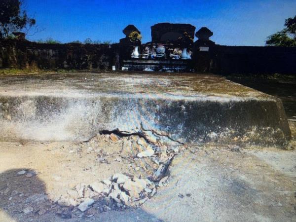 Cơ quan chức năng vào cuộc việc Lăng chúa Nguyễn Phúc Khoát bị đào bới