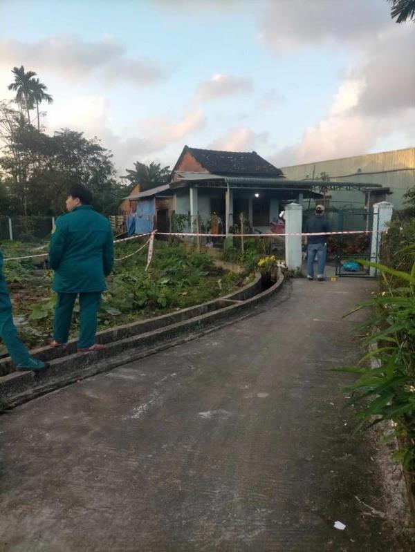 Vợ chồng tử vong bất thường