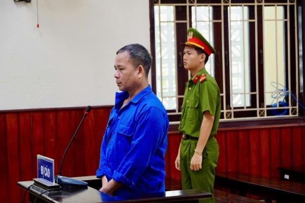 16 năm lẩn trốn vẫn không thoát