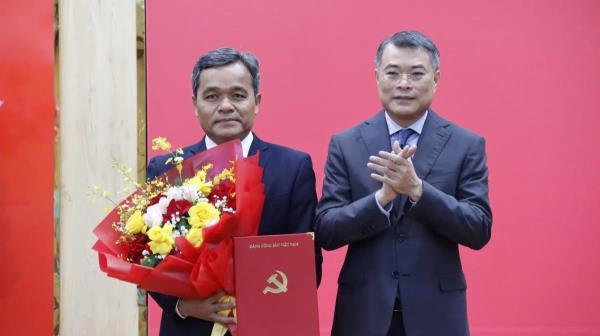 Ông Hồ Văn Niên được chỉ định giữ chức Bí thư Tỉnh ủy Quảng Ngãi