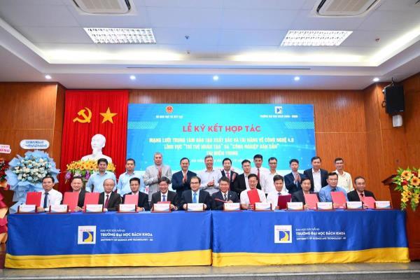 Ký kết hợp tác Mạng lưới đào tạo  xuất sắc AI và bán dẫn