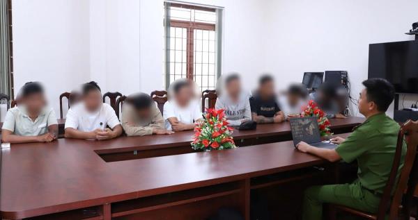 Triệt phá nhóm đối tượng đánh bạc bằng hình thức đá gà