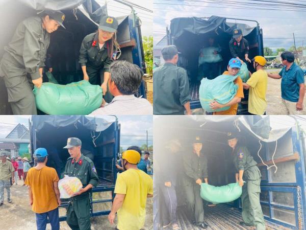 Những món quà nghĩa tình của Hội Phụ nữ Phòng Cảnh sát Cơ động Công an tỉnh Lâm Đồng dành tặng người dân vùng lũ