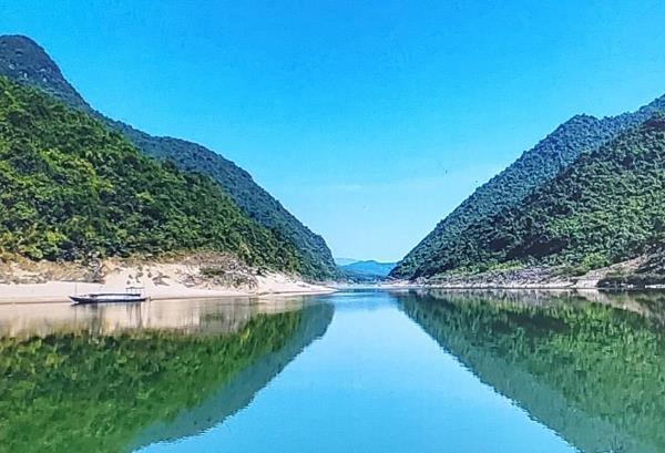 Lắng nghe câu ca từ hai vách núi