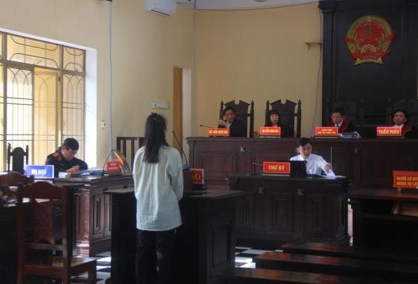 Cô gái trẻ làm giả sổ đỏ chiếm đoạt gần 2 tỷ đồng trả nợ