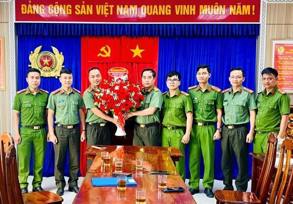 Lãnh đạo Công an tỉnh Quảng Nam thăm, chúc mừng ngày thành lập Đoàn