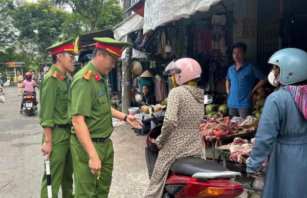 Ra quân lập lại trật tự đô thị