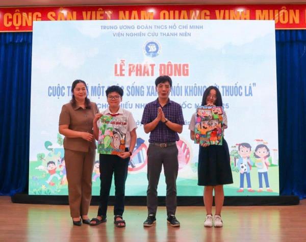 Phát động Cuộc thi vẽ tranh chống tác hại của thuốc lá năm 2025