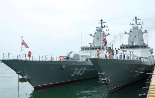 Tàu Hải quân Nga thăm xã giao thành phố Đà Nẵng