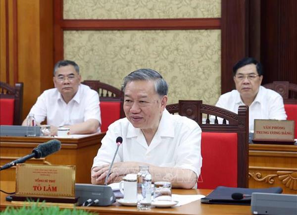 Đa dạng hóa các hình thức đóng góp ý kiến sửa đổi Hiến pháp