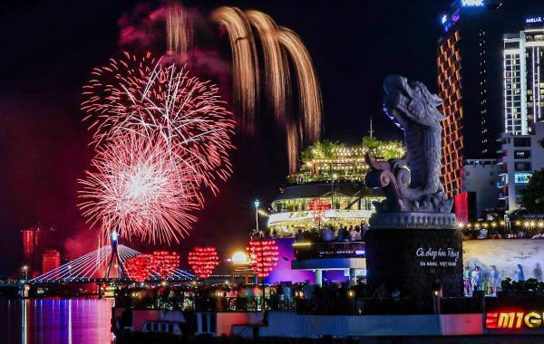 Đà Nẵng - Thành phố pháo hoa vươn mình trên bản đồ lễ hội quốc tế