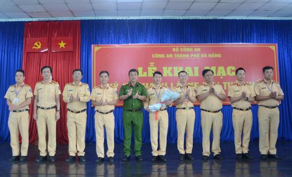 Công an Đà Nẵng tổ chức kỳ thi sát hạch lái xe lần thứ nhất