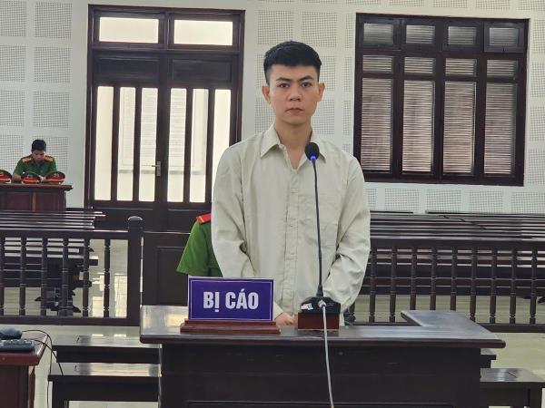 Chân rết ở Đà Nẵng của Mr. Pips lãnh 8 năm tù về tội Lừa đảo chiếm đoạt tài sản