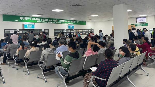 Từ ngày 1-7, người dân được hưởng hàng loạt chính sách mới khi khám bảo hiểm y tế