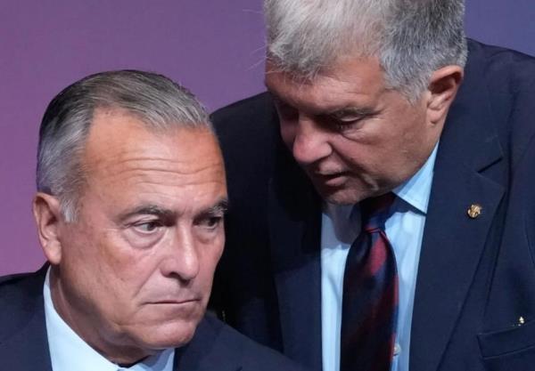 Sếp lớn Barcelona gia nhập đội bóng có Ronaldo